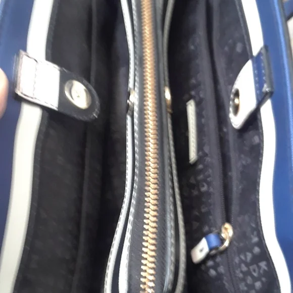 KATE SPADE..EVANGELIE LAUREL WAY..CRUISE STRIPE BAG - Picture 9 of 10